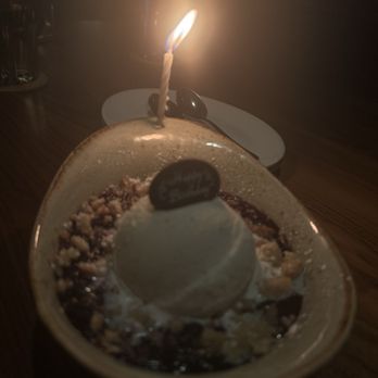 Hudson 29 Kitchen + Drink - Berry Cobbler - New American Near Me - Upper Arlington, Ohio