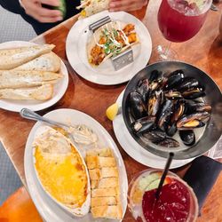 Evolution Craft Brewing Co. & Public House - Mussels