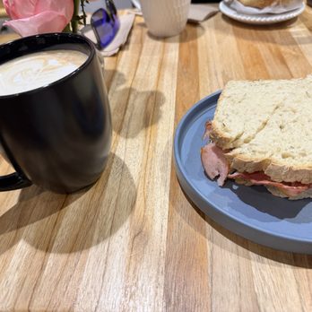 Bloom Bake Shop - Honey Nut Latte - Coffee & Tea Near Me - Hartford, Connecticut