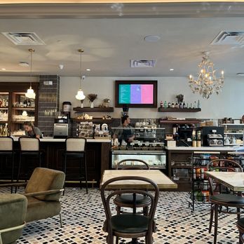 Benne’s - Benne's Cafe - Desserts Near Me - Charleston, South Carolina