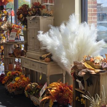 Hobby Lobby - Fall decorations - Arts & Crafts Near Me - Buffalo, New York Hobby Lobby - Fall decorations - Arts & Crafts Near Me - Buffalo, New York