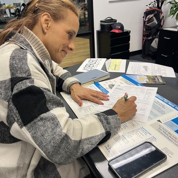 Tracy Honda - I'm signing my car paperwork with Todd. - Car Dealers Near Me - Tracy, California