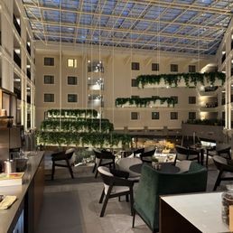 Club Lounge Club Lounge