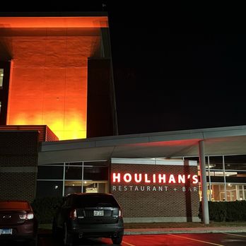 Houlihan's - New American Near Me - Champaign, Illinois Houlihan's - New American Near Me - Champaign, Illinois