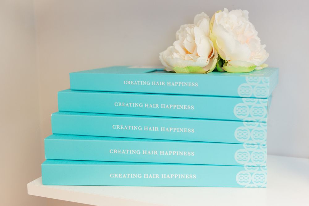 Pretty Bird's Salon  Logo