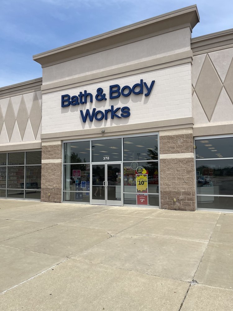 BATH & BODY WORKS Updated July 2024 370 McMahan Blvd, Marion, Ohio
