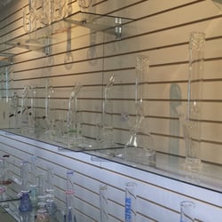 Stuff N Puff Smoke Shop