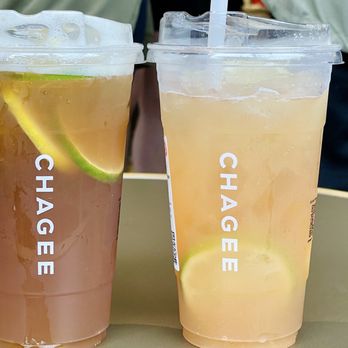Chagee Modern Teahouse - Peach Oolong Citrus Teafresher and Guava Citrus Teafresher! - Tea Rooms Near Me - Orange, California