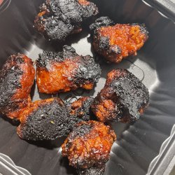 7-Eleven - i doordashed some honeywings from 7-11 and this is what arrived. lol