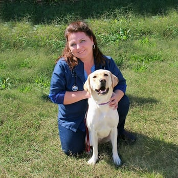 Walton Way Veterinary Clinic - Dr. Jennifer Vann, Veterinarian and Business Owner - Veterinarians Near Me - Augusta, Georgia Walton Way Veterinary Clinic - Dr. Jennifer Vann, Veterinarian and Business Owner - Veterinarians Near Me - Augusta, Georgia