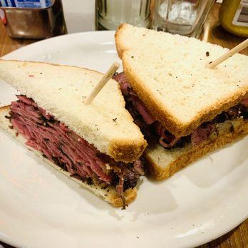 Junior's Restaurant - Pastrami Sandwich - Bakeries Near Me - Brooklyn, New York