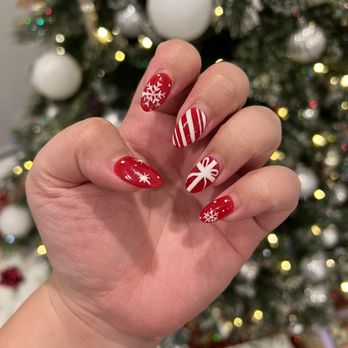 VIP Nails & Spa - Dip powder nails with hand drawn Christmas nail art - Nail Salons Near Me - Chicago, Illinois