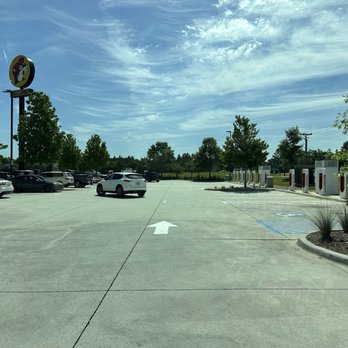 Buc-ee's - Tesla Charging Stations - Gas Stations Near Me - Robertsdale, Alabama