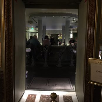Ladurée - Macarons Near Me - Paris, 75 Ladurée - Macarons Near Me - Paris, 75