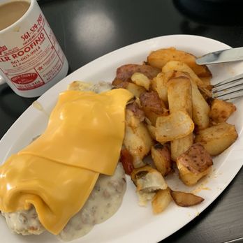 Lighthouse Diner - The Country Roads with American cheese on top - American Near Me - Jupiter, Florida
