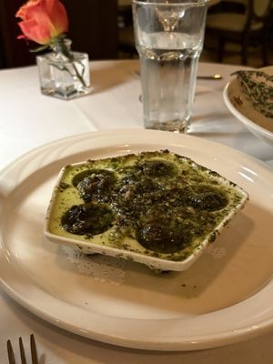 Le Canard Enchaine by null