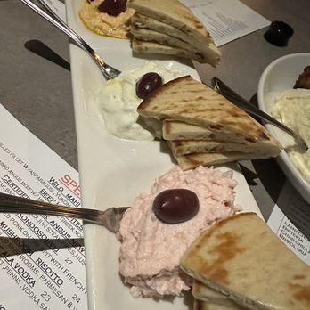 Plateia Mediterranean Kitchen Bar - Bars Near Me - Glenview, Illinois Plateia Mediterranean Kitchen Bar - Bars Near Me - Glenview, Illinois