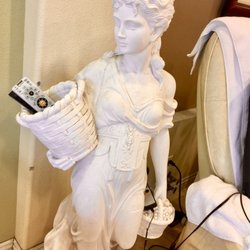Magic Nails - Classy remote holder, if I do say so