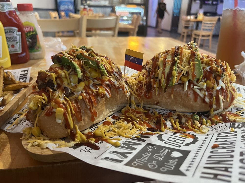 CHATARRAS VENEZUELAN STREET FOOD 10 Photos 3348 Mahan Dr