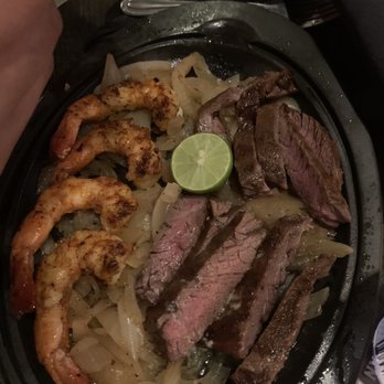 Gringo's Mexican Kitchen - Combo Fajitas for One beef and shrimp - Tex-Mex Near Me - Katy, Texas