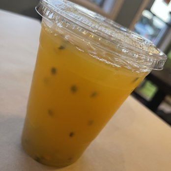 Lemon Crab - Passion Fruit drink - Seafood Near Me - Hayward, California