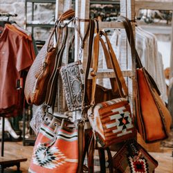 Hide and Horne - Look at these great looking purses from Rafter T, Scully and Double J.