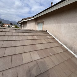 Premium Legacy Roofing & Construction - Replacing broken tiles