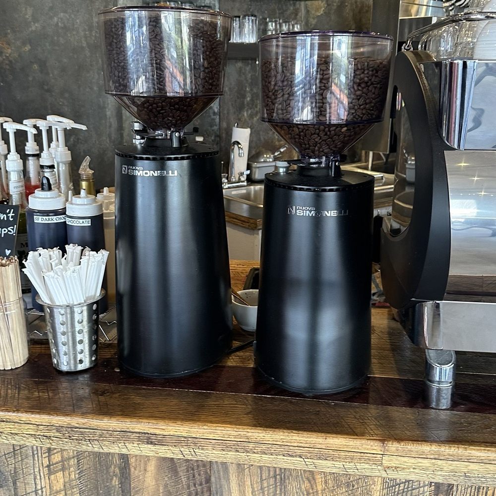 Round Bird Coffee - Coffee & Tea Near Me - Jacksonville Beach, Florida Round Bird Coffee - Coffee & Tea Near Me - Jacksonville Beach, Florida