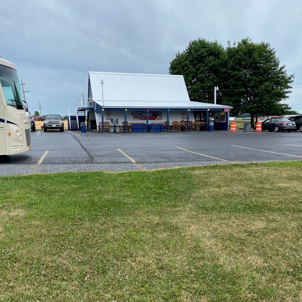 Mac's Dairy Bar - a bus parked in a parking lot - Ice Cream & Frozen Yogurt Near Me - Penn Yan, New York Mac's Dairy Bar - a bus parked in a parking lot - Ice Cream & Frozen Yogurt Near Me - Penn Yan, New York