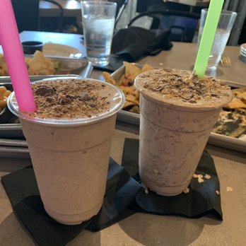 Graze Burgers - Reeses Peanut Butter Cup Shake and Nutella Crunch Shake - Burgers Near Me - Sevierville, Tennessee