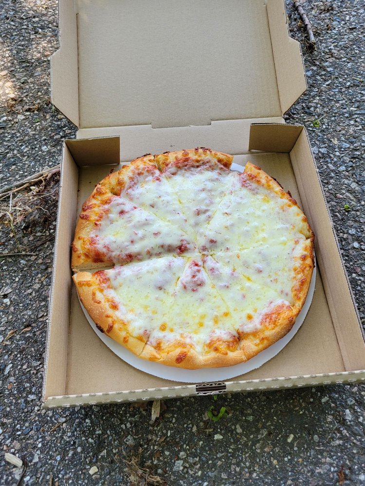 Gus' Pub And Pizzarama Logo