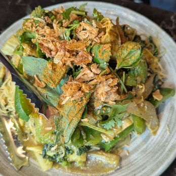 PLANTA Queen Chicago - Singapore Noodles - Sushi Bars Near Me - Chicago, Illinois PLANTA Queen Chicago - Singapore Noodles - Sushi Bars Near Me - Chicago, Illinois