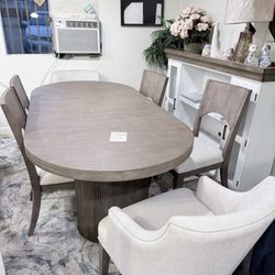 Corona Deals Furniture & mattress Liquidations - Table