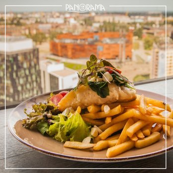 Restauracja Panorama - Zapraszamy na pysznego dorsza 🐟💙 Serwujemy go z frytkami oraz sałatką ze szpinakiem i pomidorkami cherry ✨😍 - Modern European Near Me - Gdańsk, PM