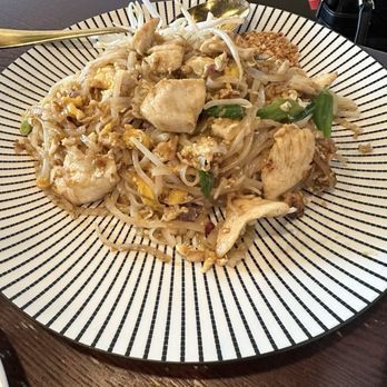 Coconut Rabbit - Chicken Pad Thai Noodle - Thai Near Me - Los Alamitos, California Coconut Rabbit - Chicken Pad Thai Noodle - Thai Near Me - Los Alamitos, California