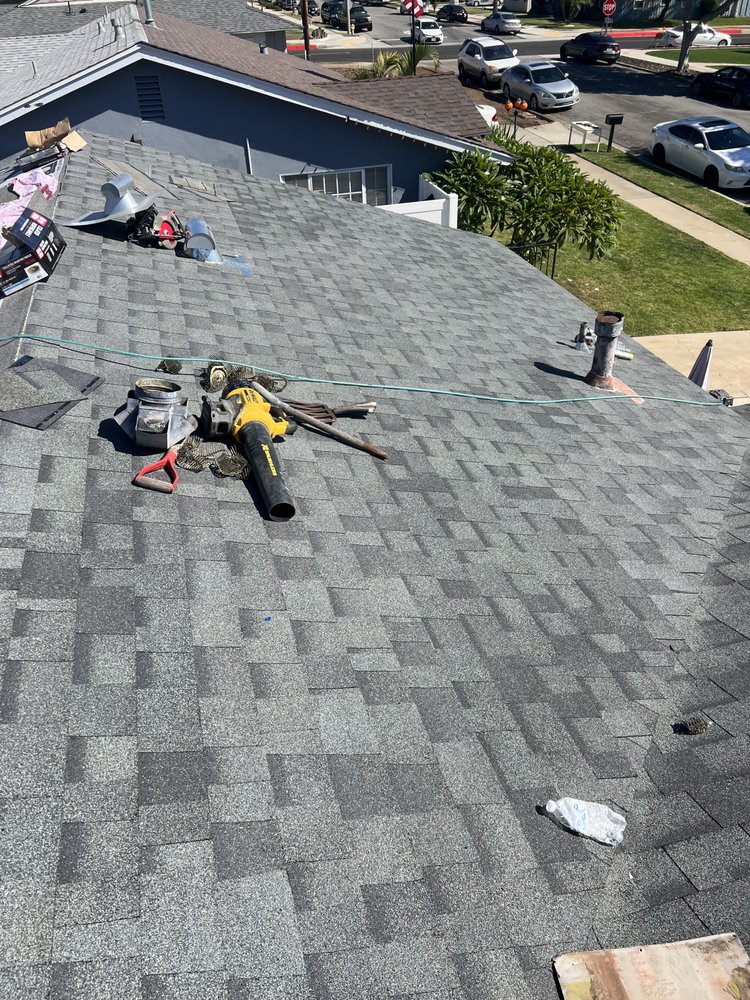 Slide of La Habra Construction