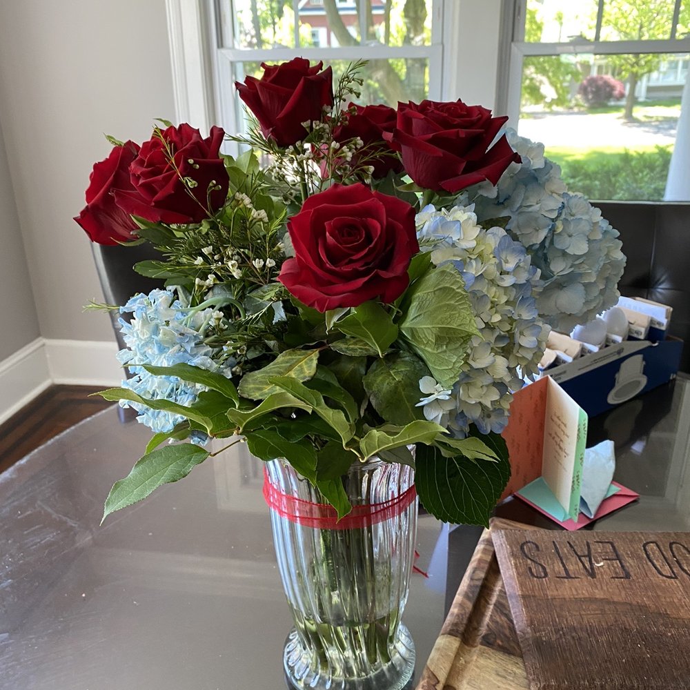 Avas Flowers 300 Corporate Drive Mahwah Nj 07430 Best Flower Site