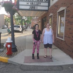 Majestic Theatre - Took Qt and her friend Faith to the movies