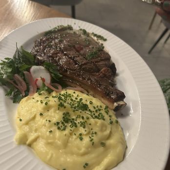 Pearl & Horn - Ribeye - New American Near Me - Pensacola, Florida