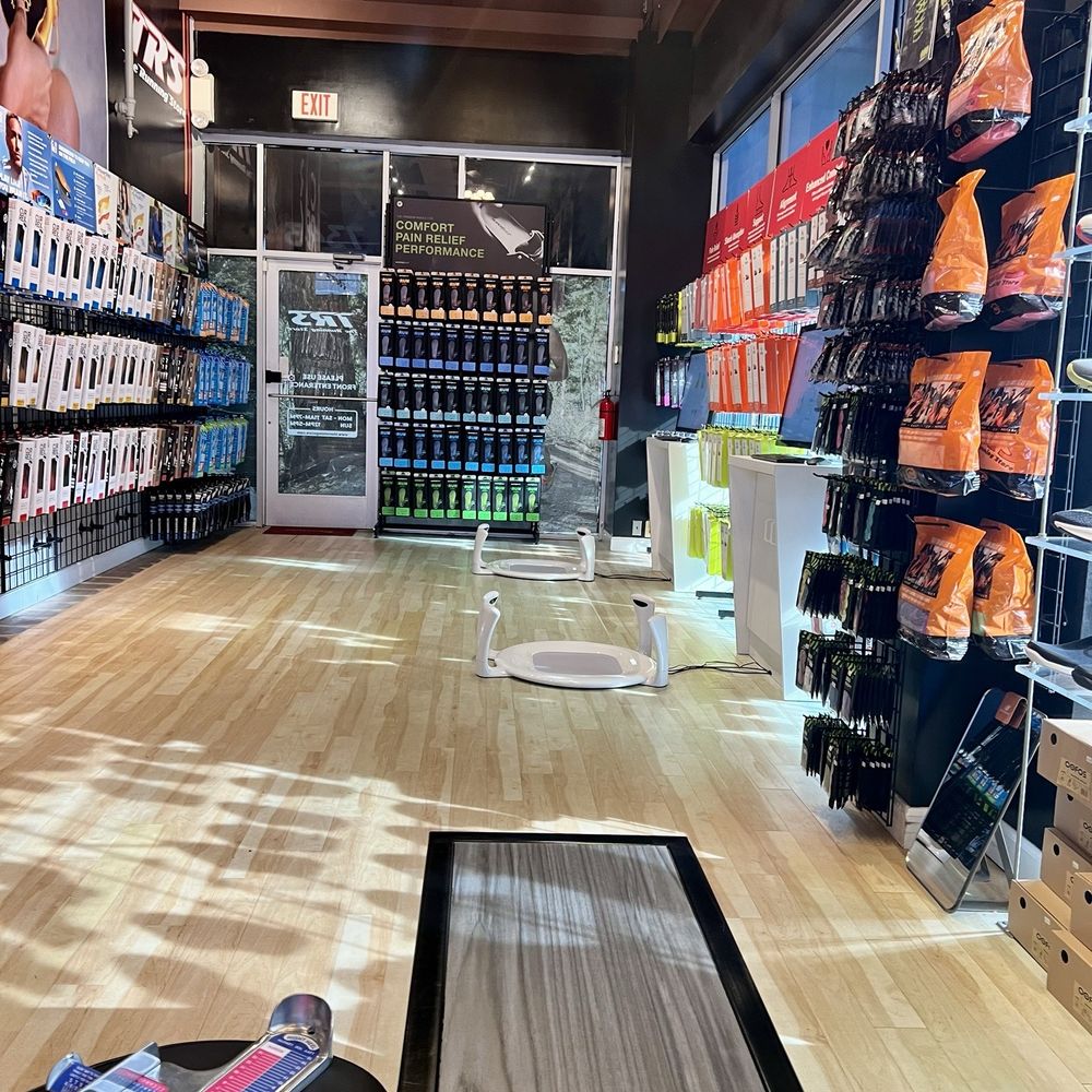 The Running Store - Well organized - Sports Wear Near Me - Gainesville, Virginia The Running Store - Well organized - Sports Wear Near Me - Gainesville, Virginia
