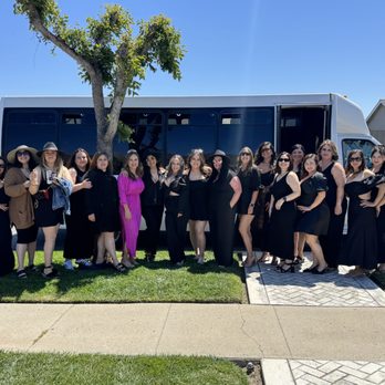 Limo Bus 831 - Limos Near Me Limo Bus 831 - Limos Near Me