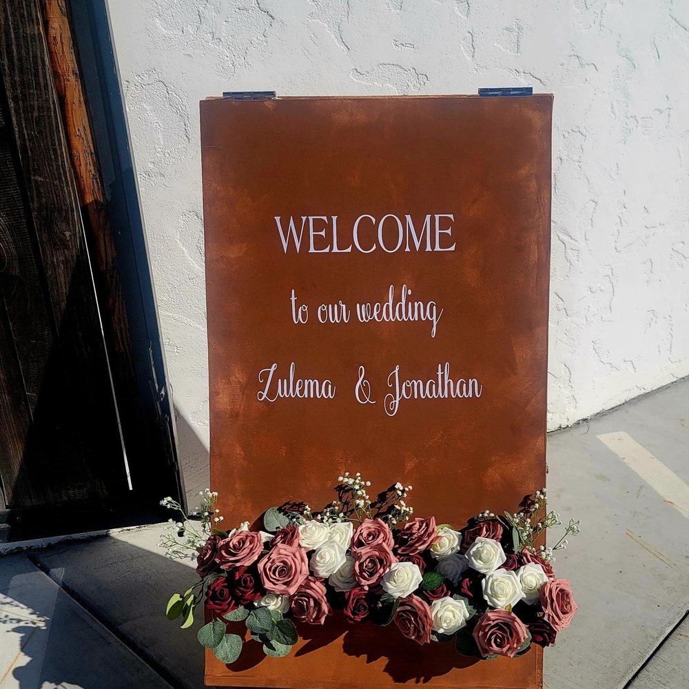 The Barn - Welcome Sign Outside the patio entrance - Restaurants Near Me - Hollister, California The Barn - Welcome Sign Outside the patio entrance - Restaurants Near Me - Hollister, California