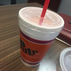 Pulp Juice And Smoothie Bar - Strawberry banana smoothie