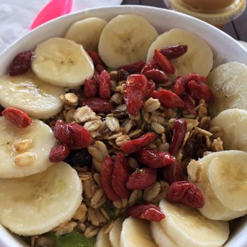 Cafe Acai - The green bowl with gluten free granola - Acai Bowls Near Me - Frisco, Texas Cafe Acai - The green bowl with gluten free granola - Acai Bowls Near Me - Frisco, Texas