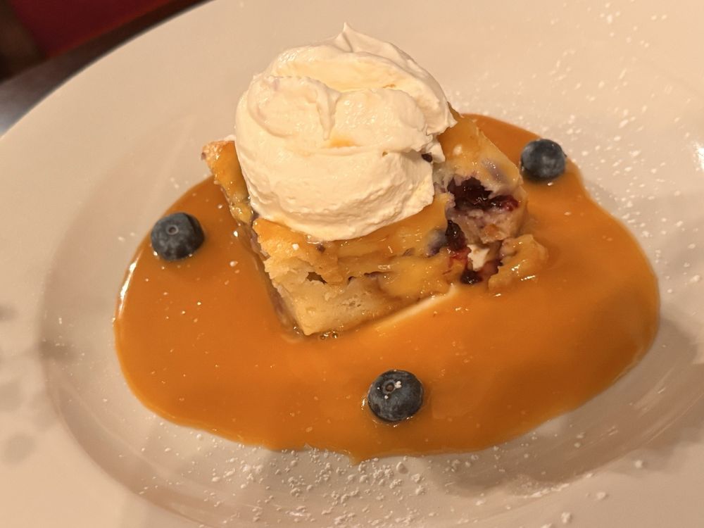 Magnolia Bend Grille Logo