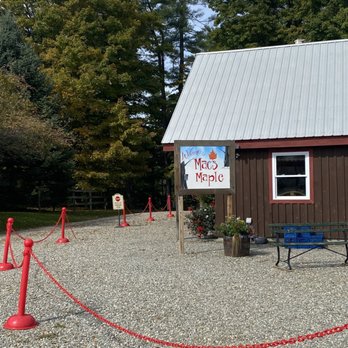 Mac's Maple - Outside - Farms Near Me - Plainfield, New Hampshire Mac's Maple - Outside - Farms Near Me - Plainfield, New Hampshire