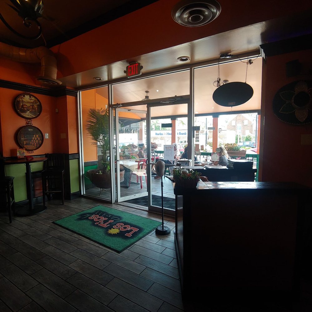 Los Tios Grill - Inside - Salvadoran Near Me - Arlington, Virginia Los Tios Grill - Inside - Salvadoran Near Me - Arlington, Virginia