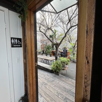 Stable Cafe - Huge outdoor back patio with seating for all types of groups big and small - Breakfast & Brunch Near Me - San Francisco, California Stable Cafe - Huge outdoor back patio with seating for all types of groups big and small - Breakfast & Brunch Near Me - San Francisco, California