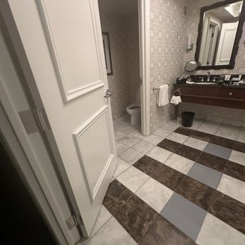 Caesars Palace - Hotels Near Me - Las Vegas, Nevada Caesars Palace - Hotels Near Me - Las Vegas, Nevada