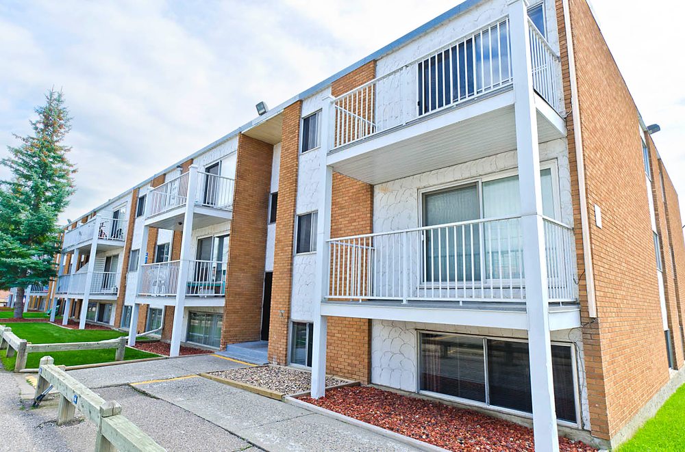 Manor See 17 Photos Apartments 22